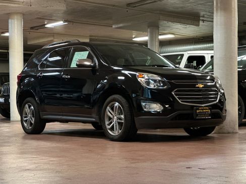 Used 2017 Chevrolet Equinox Premier w/ Enhanced Convenience Package image 6