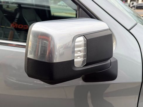 Used 2023 Chevrolet Silverado 1500 High Country w/ High Country Premium Package image 24