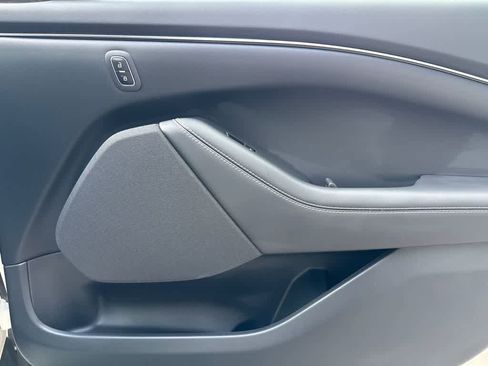 Used 2024 Ford Mustang Mach-E Select w/ Comfort Package Lite image 13