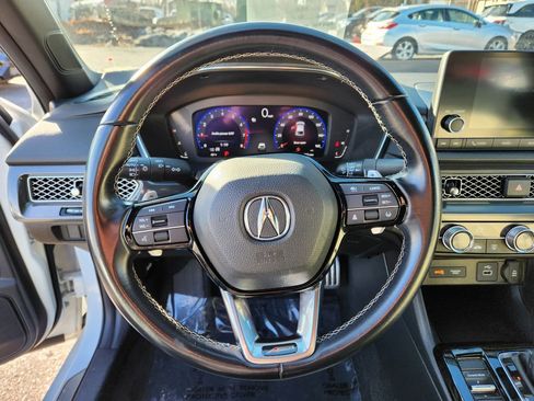 Used 2023 Acura Integra A-Spec image 18