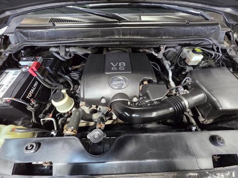 Used 2012 Nissan Titan SV image 24