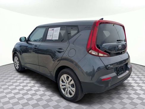 Used 2021 Kia Soul LX FWD image 6