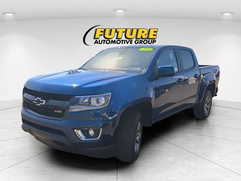 Used 2019 Chevrolet Colorado Z71 AWD/4WD image 8