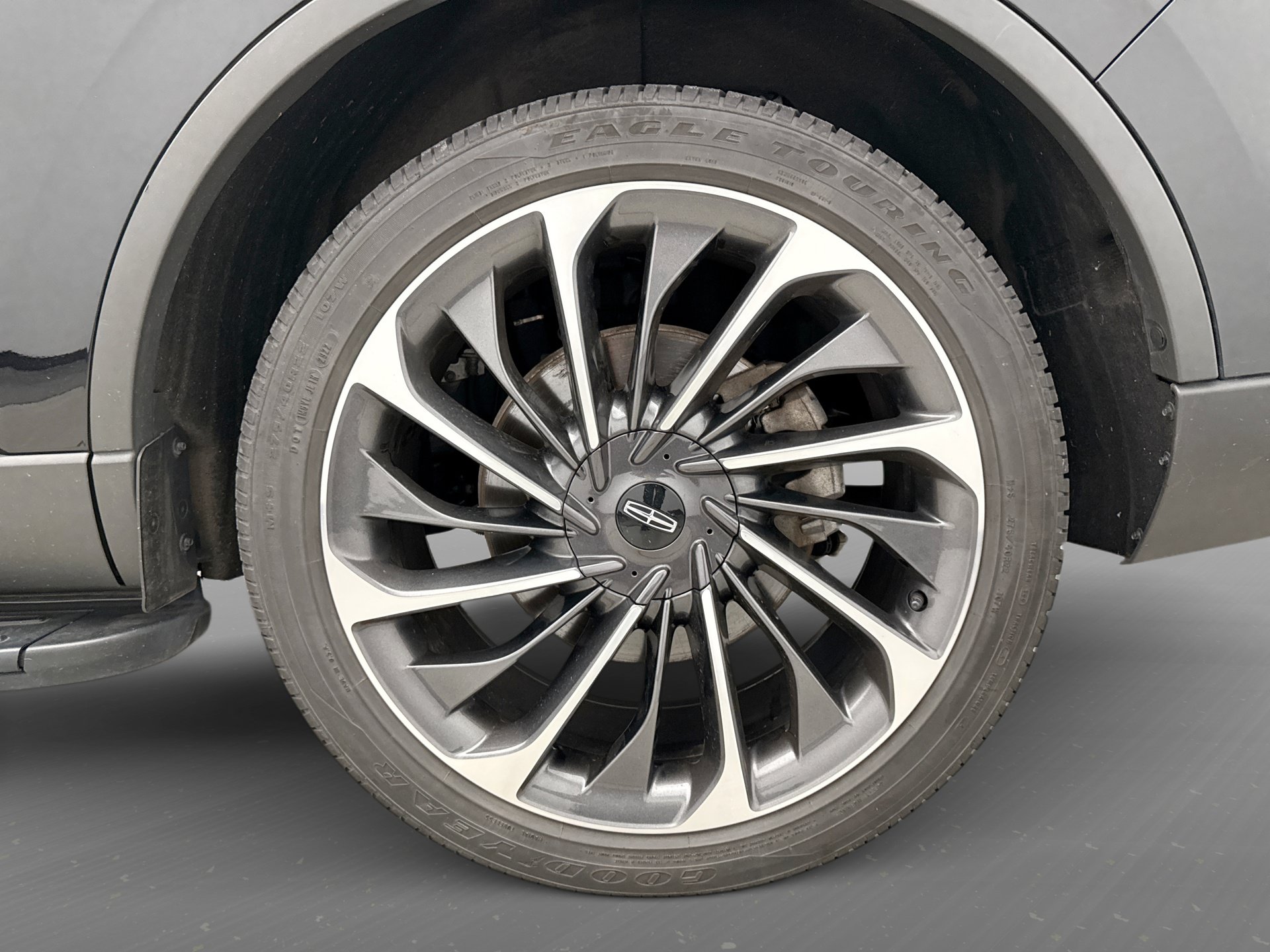 Used 2023 Lincoln Aviator Reserve w/ Equipment Group 201A AWD/4WD image 13
