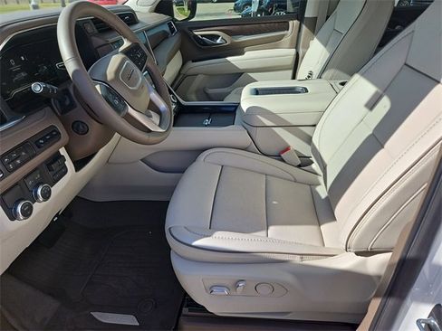 Used 2023 GMC Yukon XL Denali w/ Max Trailering Package image 19
