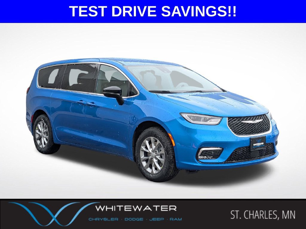 New 2026 Chrysler Pacifica Select AWD/4WD image 1