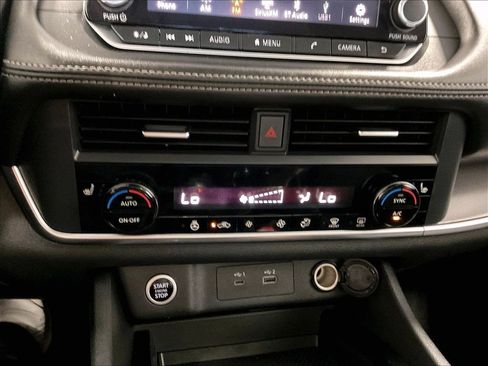 Certified 2023 Nissan Rogue SV w/ SV Premium B Package AWD/4WD image 26
