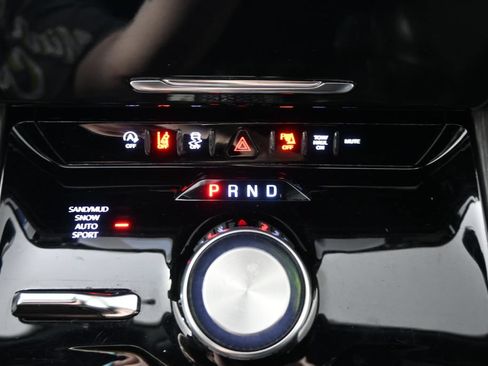 Used 2024 Jeep Wagoneer Series II AWD/4WD image 34