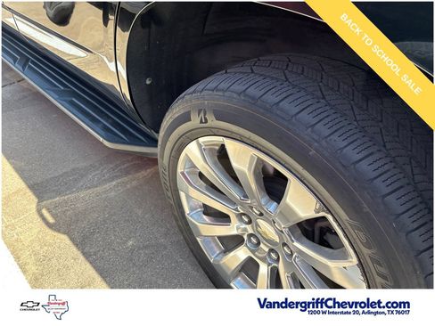Used 2021 Chevrolet Tahoe Premier w/ Texas Edition RWD image 11