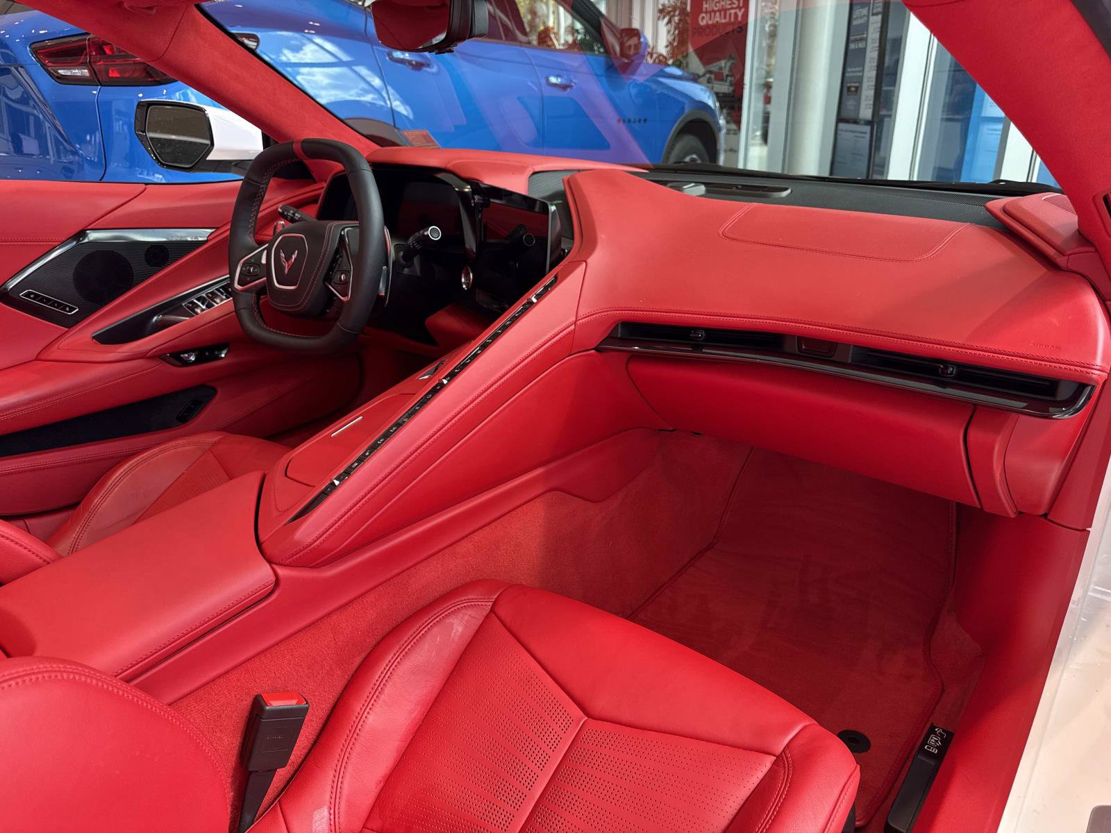 Used 2023 Chevrolet Corvette Stingray Premium Conv w/ Stealth Interior Trim Package RWD image 17