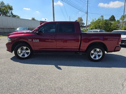 Used 2018 RAM 1500 Sport w/ Sport Premium Group image 8