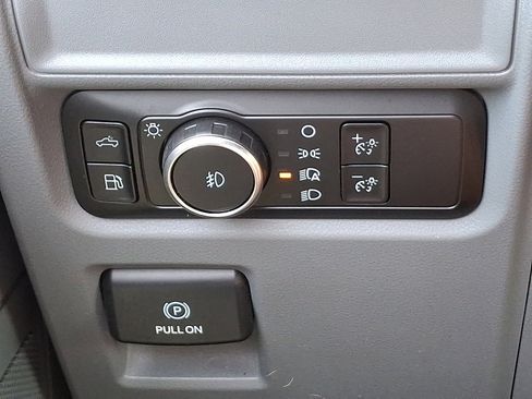 Used 2024 Ford F150 XLT w/ Mobile Office Package image 23