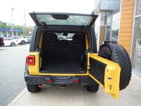 Used 2021 Jeep Wrangler Unlimited Rubicon w/ Dual Top Group AWD/4WD image 43