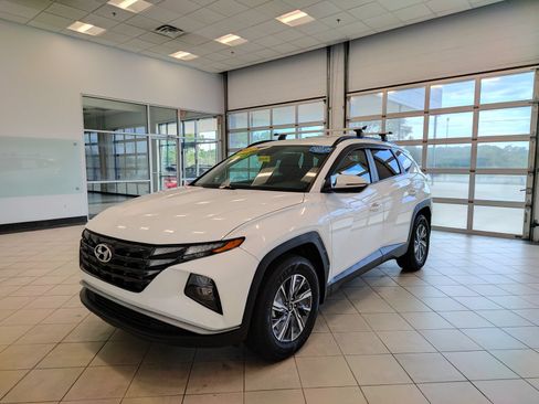 Used 2022 Hyundai Tucson Blue AWD/4WD image 7