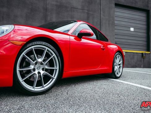 Used 2014 Porsche 911 Carrera image 25