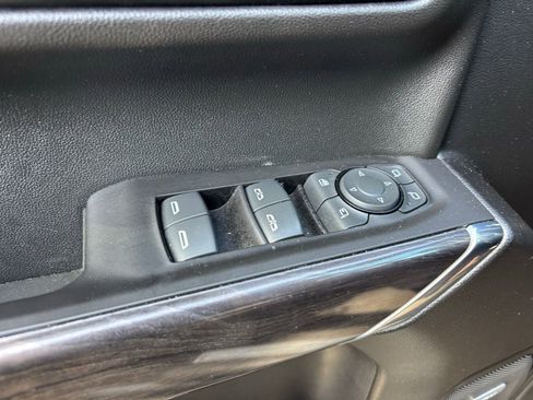 Used 2021 Chevrolet Silverado 1500 LTZ w/ LTZ Premium Package image 18