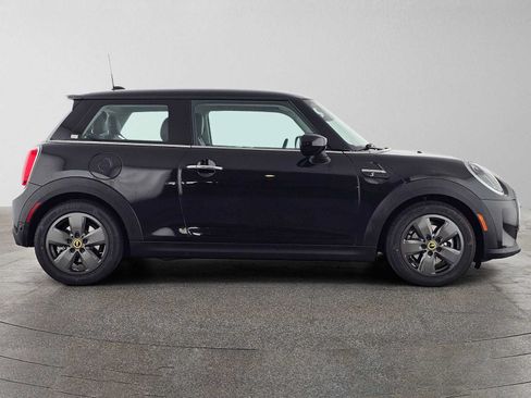 Used 2024 MINI Cooper SE FWD image 2