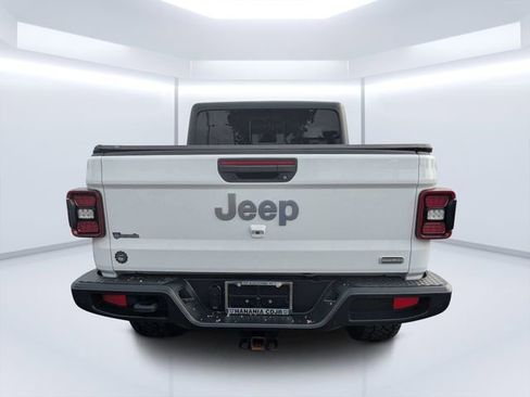 Used 2020 Jeep Gladiator Overland AWD/4WD image 4