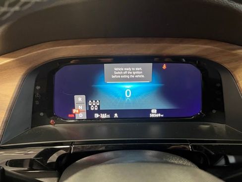 Used 2024 Volkswagen Atlas SE image 26