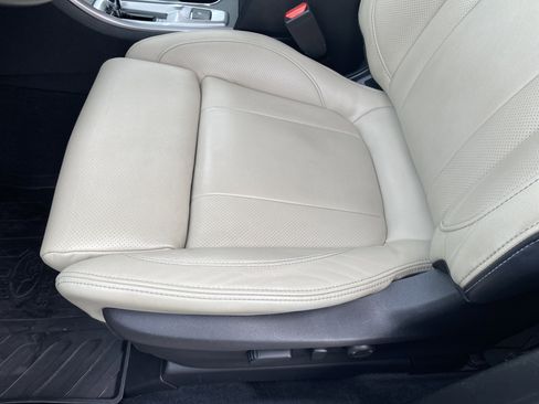 Used 2019 Subaru Ascent Limited w/ Popular Package #2A image 15