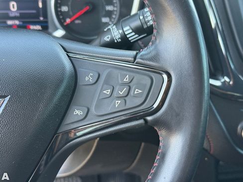 Used 2022 Chevrolet Equinox RS FWD image 21