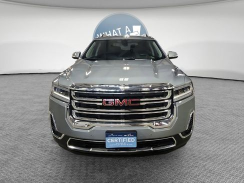 Certified 2023 GMC Acadia SLT AWD/4WD image 10
