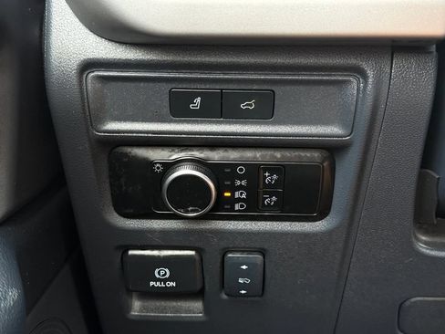 Used 2024 Ford Expedition Max XLT AWD/4WD image 25
