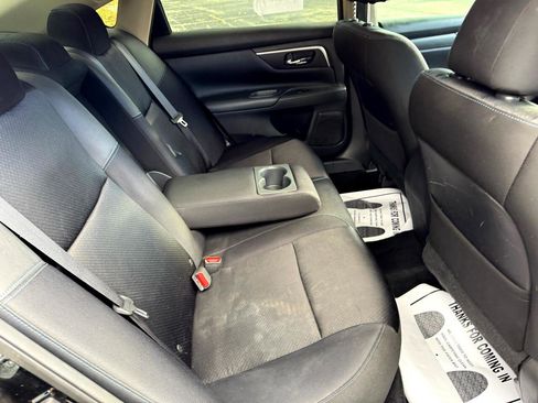 Used 2017 Nissan Altima 2.5 SR w/ Midnight Edition Package FWD image 37