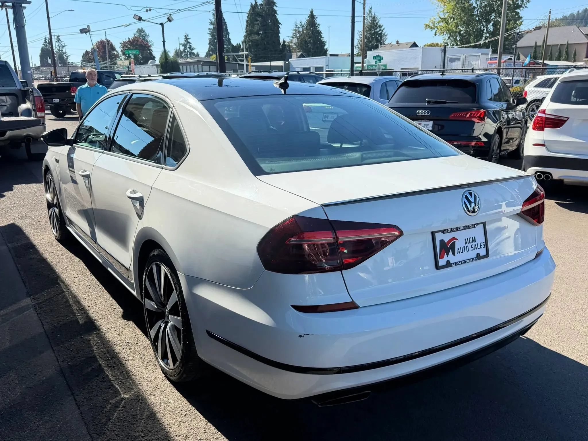Used 2018 Volkswagen Passat GT FWD image 5