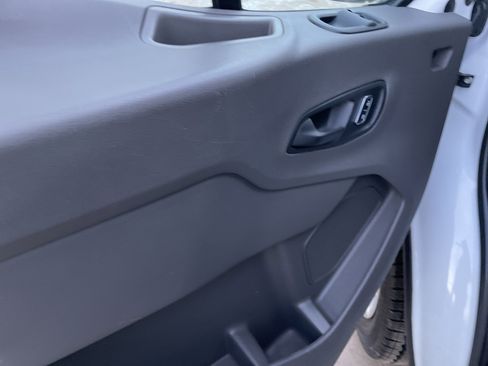 Used 2024 Ford Transit 250 Low Roof w/ Exterior Upgrade Package image 28