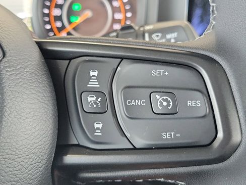 New 2026 Jeep Wrangler Unlimited Rubicon w/ Safety Group image 24