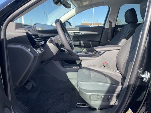 New 2025 Buick Envision Avenir image 9