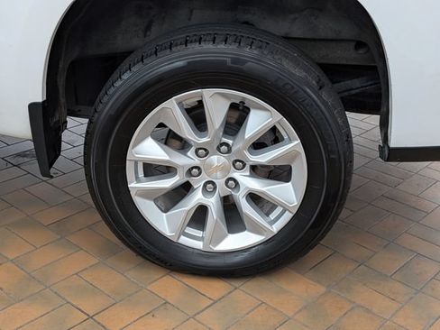 Used 2024 Chevrolet Silverado 1500 Custom AWD/4WD image 11