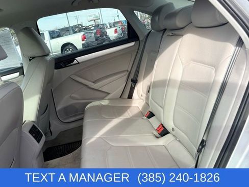 Used 2013 Volkswagen Passat TDI SE image 11