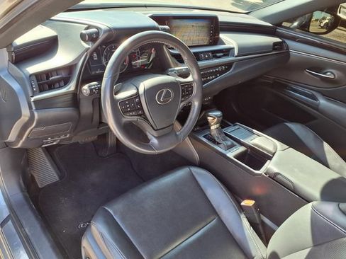 Used 2020 Lexus ES 350 w/ Premium Package FWD image 4
