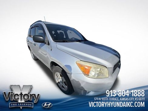 Used 2008 Toyota RAV4 4WD image 3