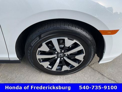Used 2026 Honda Odyssey EX-L image 12