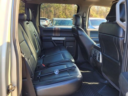 Used 2017 Ford F150 Lariat w/ Equipment Group 502A Luxury image 13