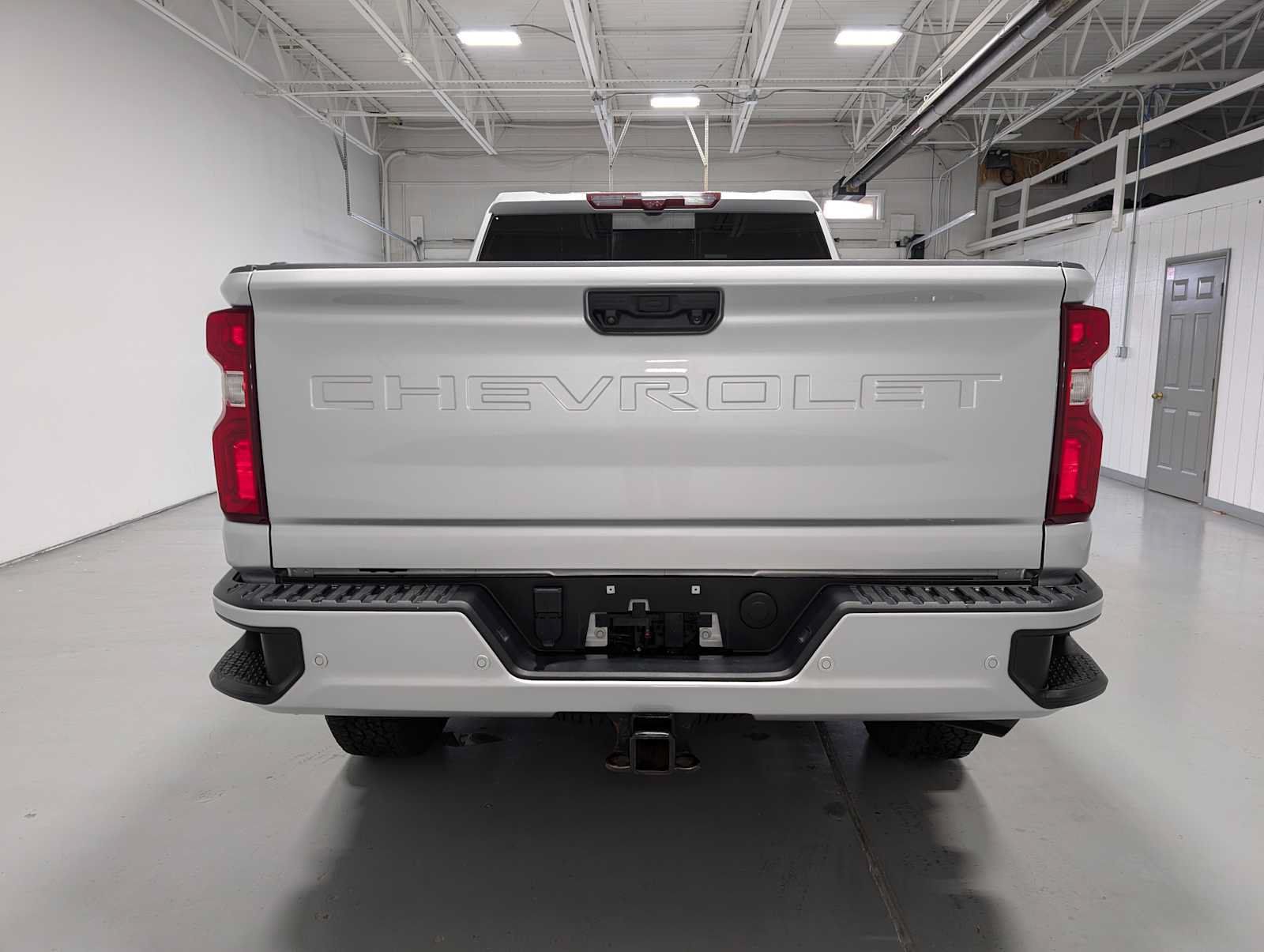 Used 2023 Chevrolet Silverado 3500 High Country w/ Z71 Off-Road Package AWD/4WD image 9