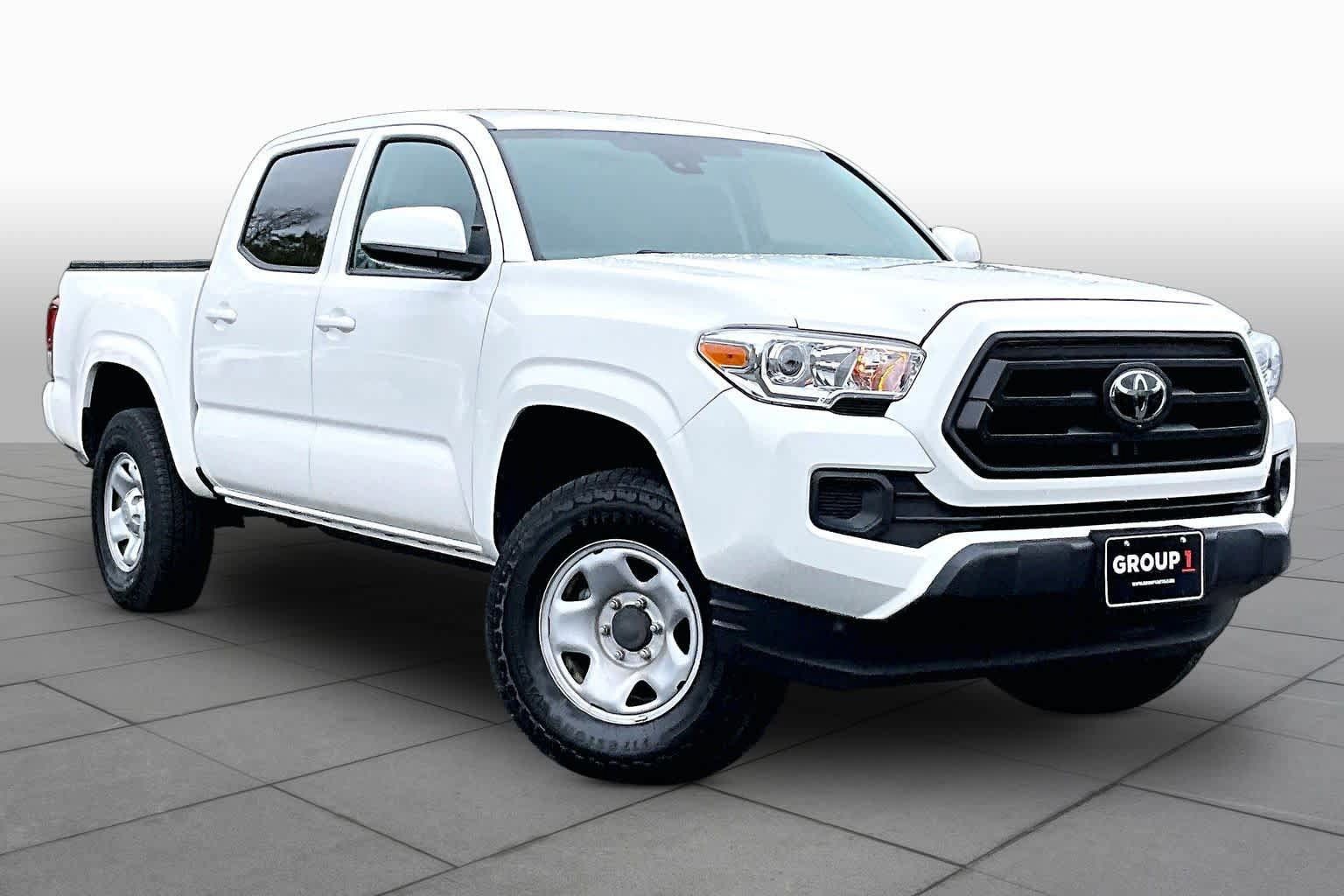 Used 2022 Toyota Tacoma SR AWD/4WD image 3