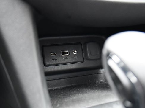 Used 2022 Chevrolet Equinox LT image 30