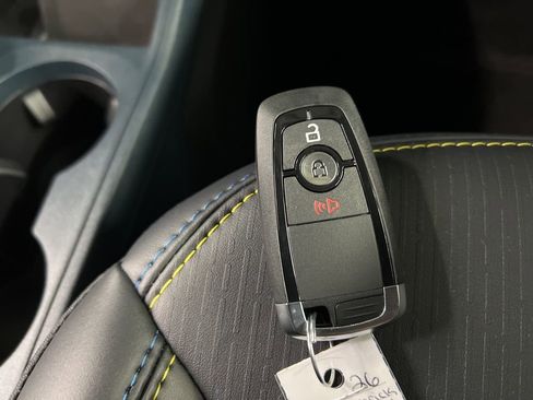 New 2026 Ford Maverick Lobo image 35