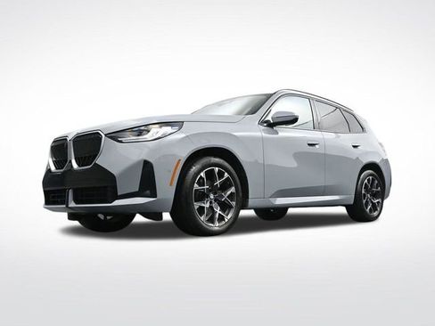 Used 2025 BMW X3 xDrive30i image 34