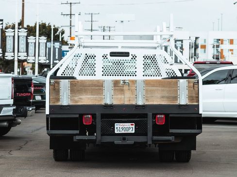 Used 2020 Ford F350 XL w/ Power Equipment Group image 9