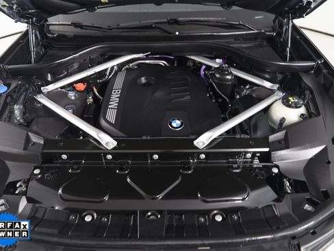 Used 2024 BMW X7 xDrive40i w/ M Sport Package image 70