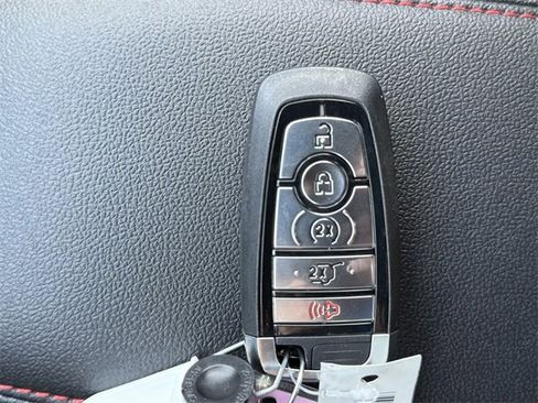 New 2026 Ford Escape ST-Line w/ Tech Pack #1 image 19