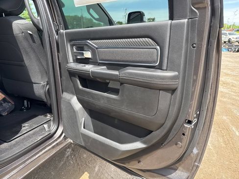 New 2026 RAM 2500 Big Horn AWD/4WD image 23