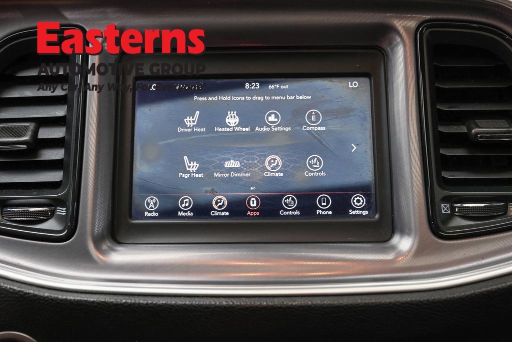 Used 2022 Dodge Challenger SXT w/ Driver Convenience Group RWD image 19