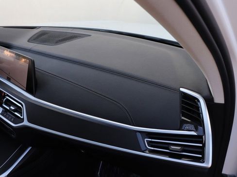 Used 2020 BMW X7 xDrive40i w/ Premium Package image 54