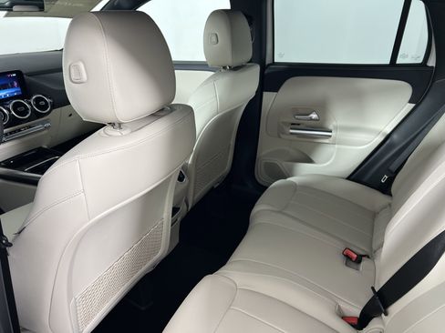 New 2026 Mercedes-Benz GLA 250 4MATIC image 21